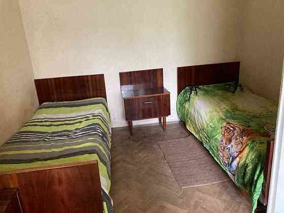 1-к. квартирa, вул. Зерова, Франківський p-н Львов