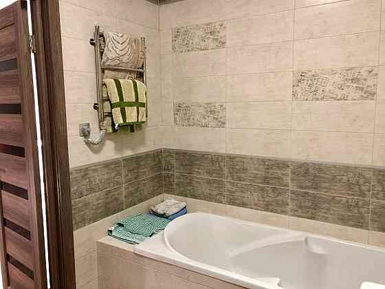 Довгострокова оренда 2 кімн квартири, Драгоманова Киев