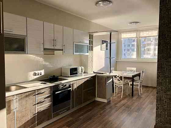 Довгострокова оренда 2 кімн квартири, Драгоманова Киев