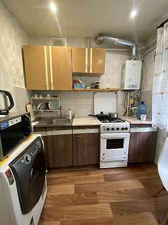 Сдам 2-ком пр-т Поля . Центр в 15 мин Днепр