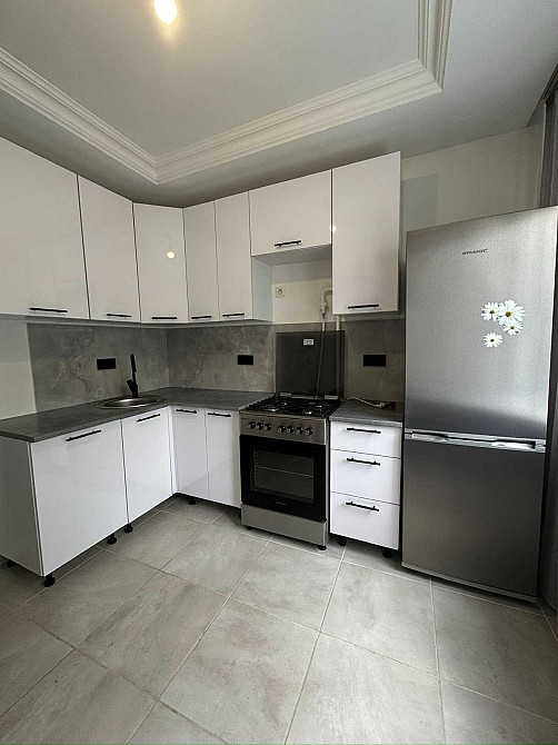 Здається 2 квартира по вулиці Скальда (кол. вул. Комарова) Черновцы - изображение 2