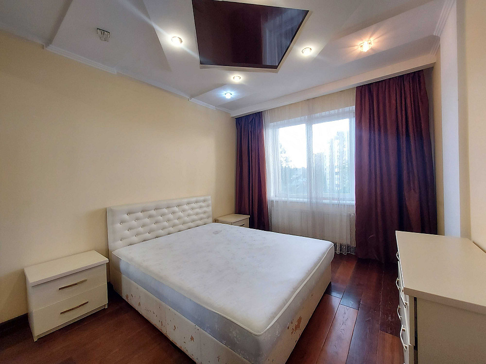 Оренда 2к квартира в.Довга ( центр, р-н Панорами Плази) Ивано-Франковск - изображение 2