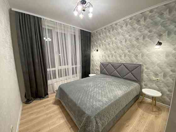 Здам євро 3к. ЖК Крона парк є генератор Бровары