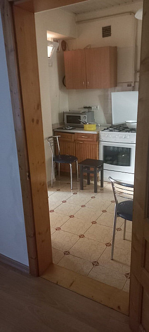 Здається 1 кімнатна квартира в центрі Мукачево - зображення 4