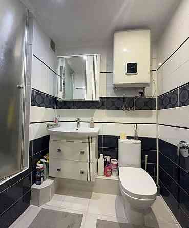 Продаж трьохкімнатної квартири в центрі міста. Васильківське