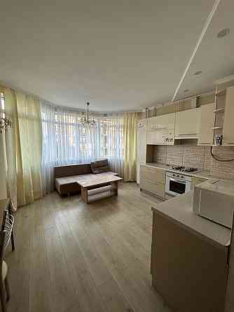 Простора квартира в ЖК Річ Таун! Газ! Балкон! Ирпень