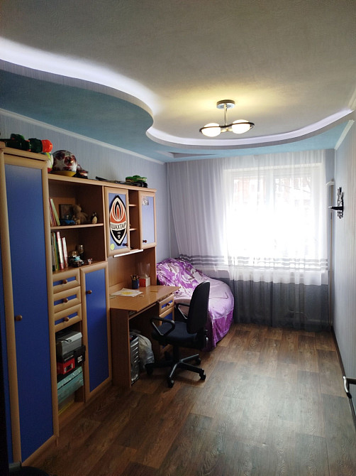 Чудова 3 кімнатна квартира,57.5м,сертифікат, Золочів Хар.обл Золочев (Львовская обл.) - изображение 1