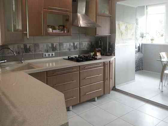 Продаж 2к, вул. Ніжинська 10, НАУ, Шулявська Київ