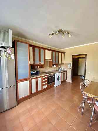 Оренда 2-к просп. Гонгадзе 18 д, Виноградар, біля ТРЦ Ретровіль Київ