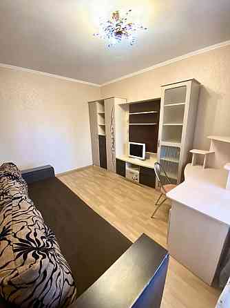 Оренда 2-к просп. Гонгадзе 18 д, Виноградар, біля ТРЦ Ретровіль Київ