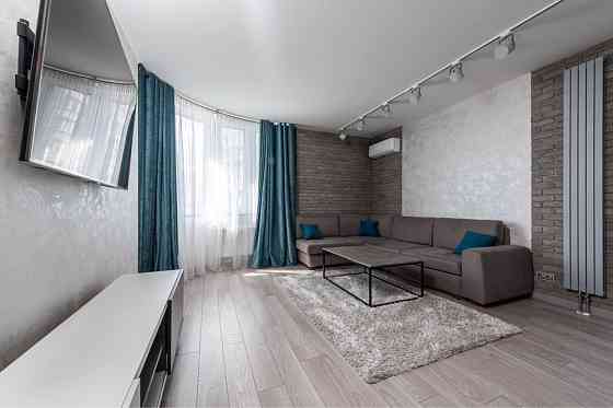 Оренда ЖК Статус Град Завальна 10 г метро Осокорки 2 хвилини пішки Київ