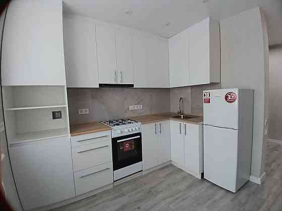 Перша здача. 3-кімн. роздільна. Пономарьова 6. Коцюбинське. Метро 10хв Коцюбинське