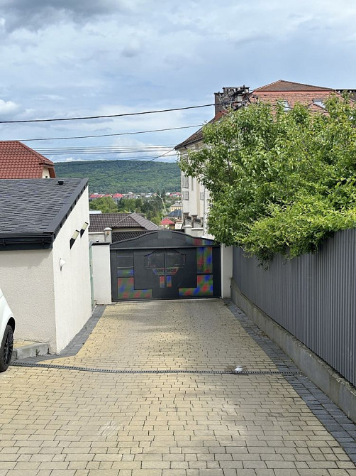 Продаж 1.5кімнатної квартири ,в приватному,закритому комплексі Ужгород - зображення 2