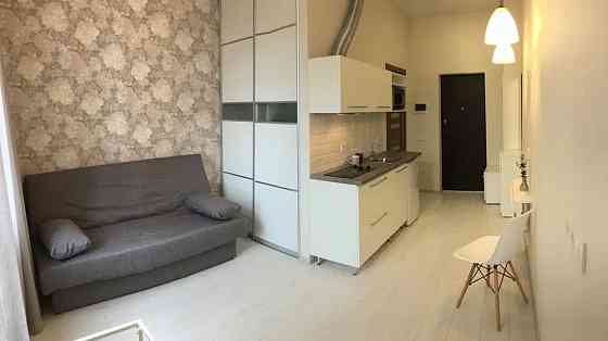 D1M Продам смарт - квартиру 17 м2, м. Захисник. України. Ремонт, меблі Харків