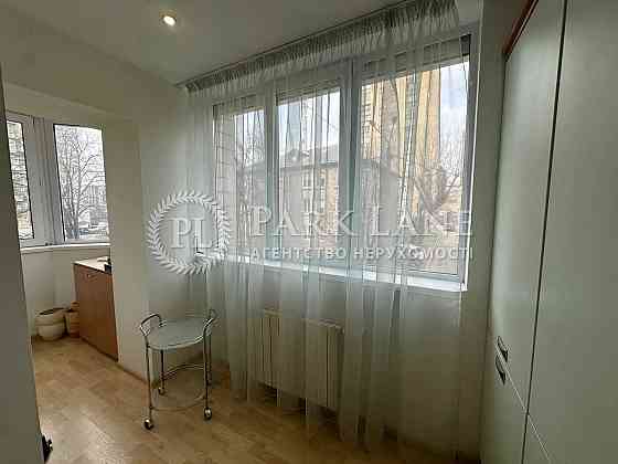 Продається 3к квартира з ремонтом, Печерський район Київ