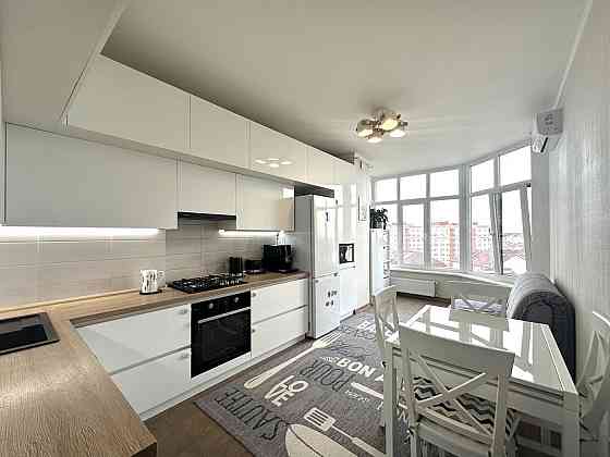 ЖК Львівський, 2-кімн. квартира з видом на алею, вул. Львівська, 1-А Петропавлівська Борщагівка