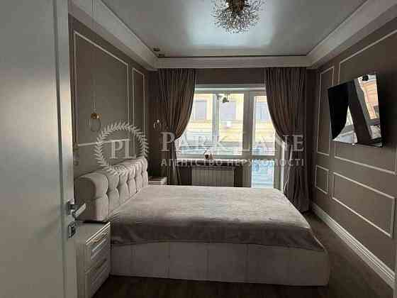 Продаж 2к квартири, вул. Гусовського, 8/10, Печерський район Київ