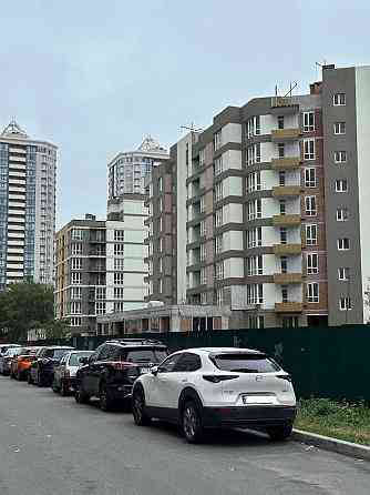 Продам 3-кімнатну квартиру в ЖК Крона Парк-2,переуступка Бровары