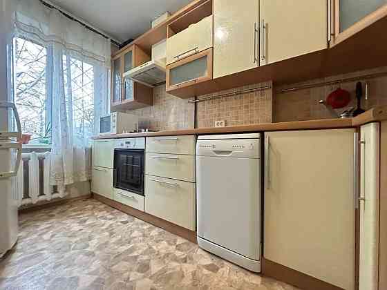 Продам 3к Клочко Янтарную Индустриальный Левый Берег Хорошее Сотсояние Днепр