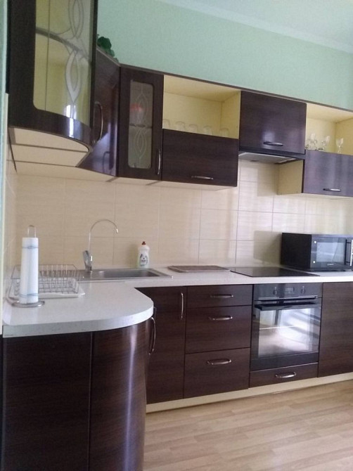 Оренда 3к квартири Коновальця 32б / Коновальца 32б Київ - зображення 1