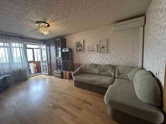 Здам квартиру біля метро Дарниця . вул. Малишка 7 Київ