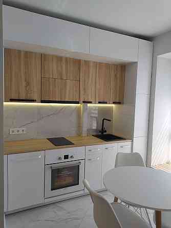 2к ЖК River Park, Набережная Победы 42
Район ж/м Победа 
Этаж 9/ Днепр