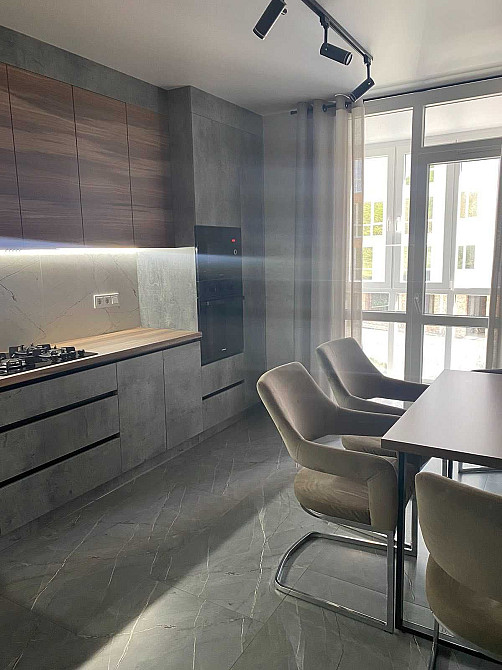 Оренда стильної квартири на вулиці Малоголосківська Львов - изображение 1