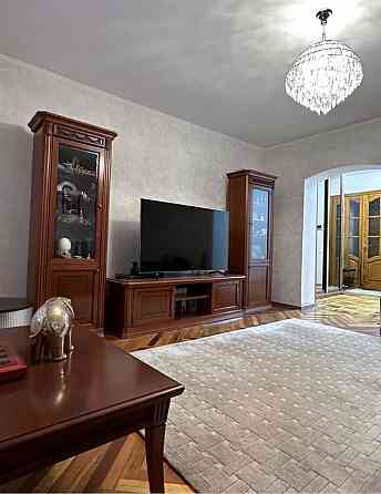 ВИГІДНО! ТЕРМІНОВО!Продаж!Старонаводницька вул.4-Б Печерськ4-кімнатна Київ