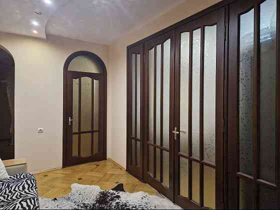 3кімн. 128м.кв. Свободи,19 в центрі міста Хмельницький