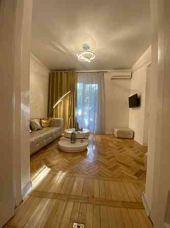 Квартира з ремонтом в ценрі. Класична сталінка. Дерибасівська 5хвилин. Одеса