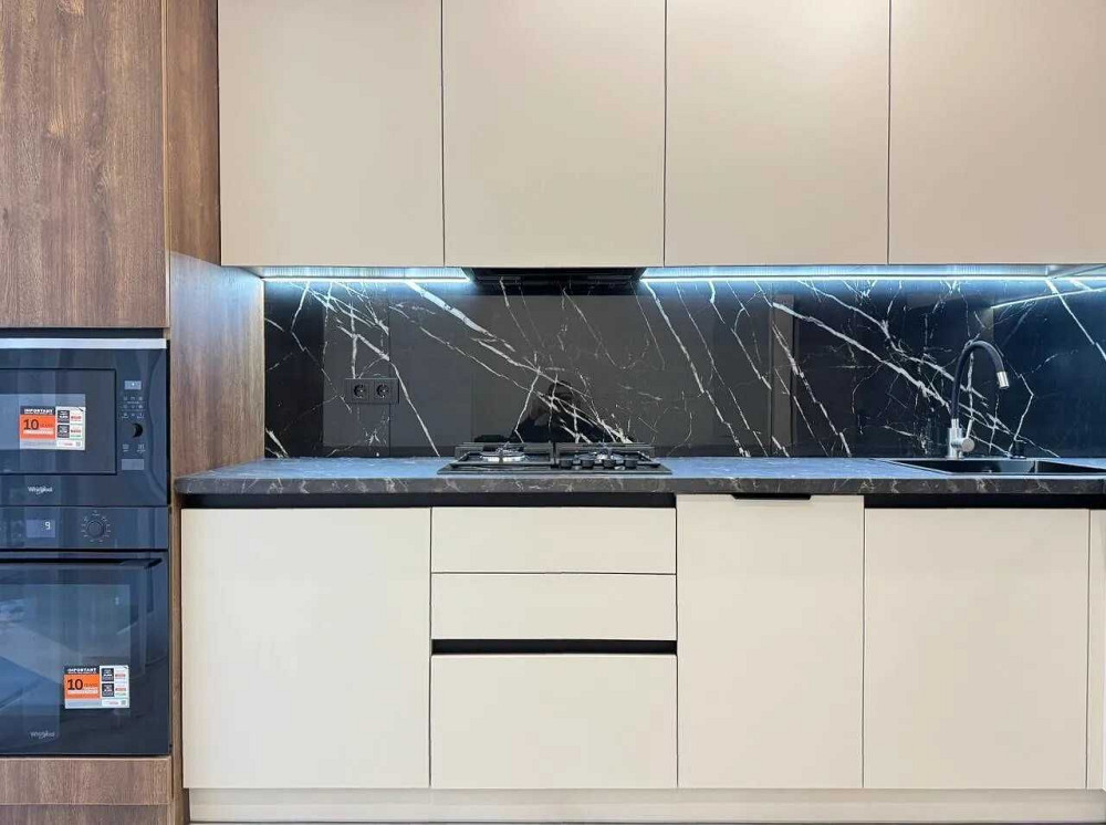 Стильна півторакімнатна з ремонтом Ивано-Франковск - изображение 1