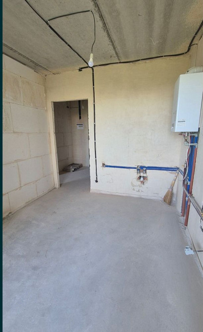 Квартира з початковим ремонтом ! Газове опалення! Буча - изображение 2