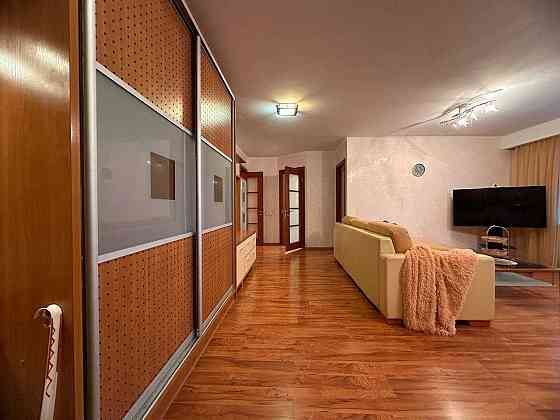 Снимите трехкомнатную квартиру в районе Гагарина, улица Телевизионная Днепр