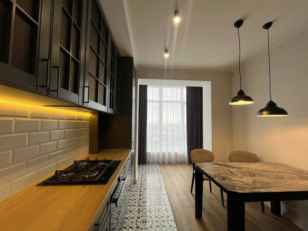 Продається 2-кімнатна квартира Центр!!! Ивано-Франковск - изображение 1