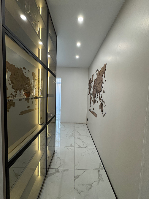 Продається велика Євро Трикімнатна квартира з дизайнерським ремонтом Ирпень - изображение 8