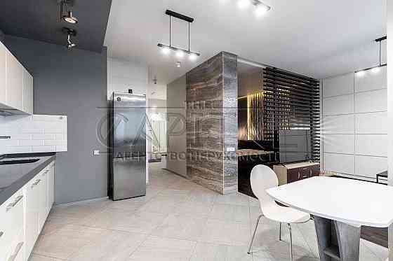 Продам квартиру 64m² с ремонтом ЖК "Изумрудный" Соломенка Київ