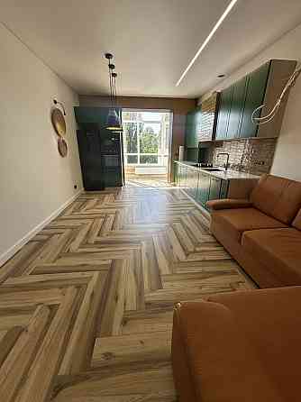 Продаж дизайнерської квартири в новобудові з новим евро - ремонтом Кременчуг