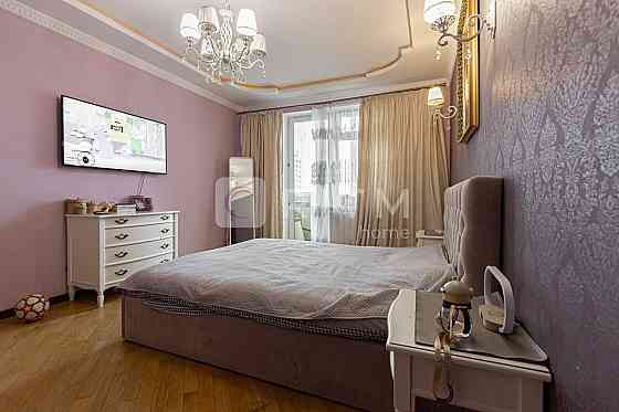 2-к. квартира з і/о, паркінгом та ремонтом за вул. Плугова Львов