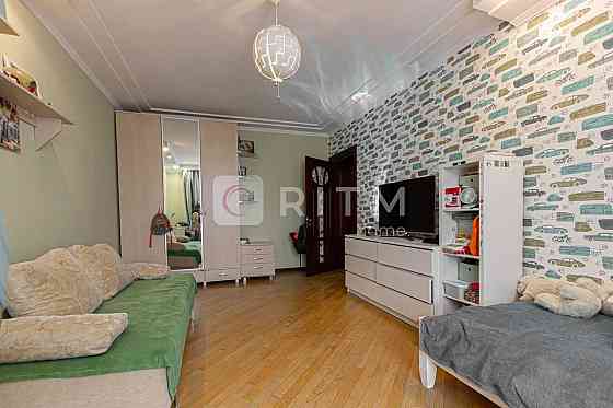 2-к. квартира з і/о, паркінгом та ремонтом за вул. Плугова Львов