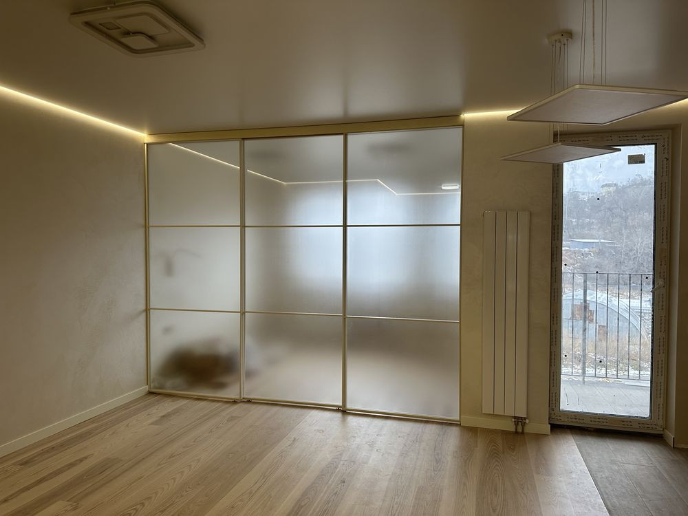 Р-н Подільський ,метро Шевченко ,ЖК 044,Кирилівська 37А Київ - зображення 2