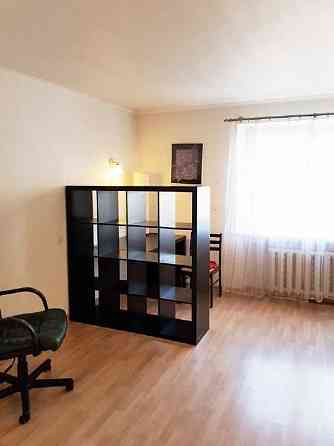 Квартира в высотке на Черемушках с АГВ котлом, 4 этаж, кирпичный дом. Одеса