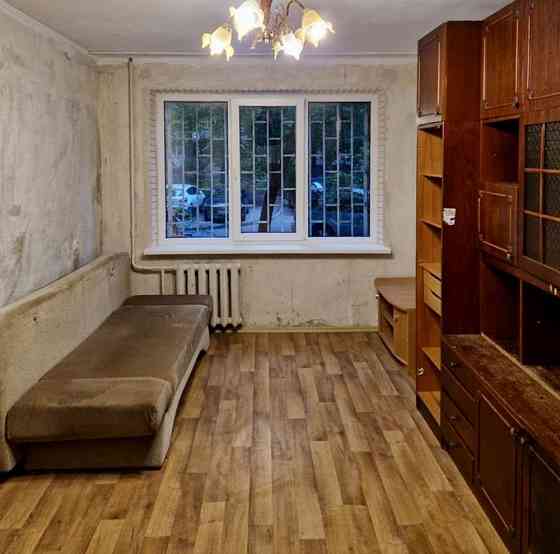 Продаж 2к квартири вул. Якуба Коласа Житомирська 50 кв м Святошин Київ