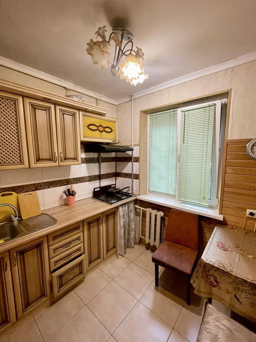 Продаж 2к квартири вул. Якуба Коласа Житомирська 50 кв м Святошин Київ - зображення 1