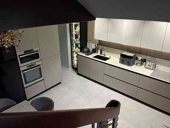 Продаж 3-ох кімнатноі квартири м.Ужгород Набережна Незалежності Ужгород