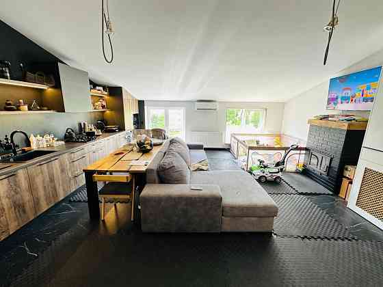 Продаж сучасної стильної квартири в новобудові Львов