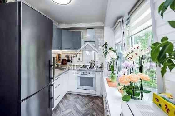 Чудова 1к квартира вул Кубанської України 19 Київ