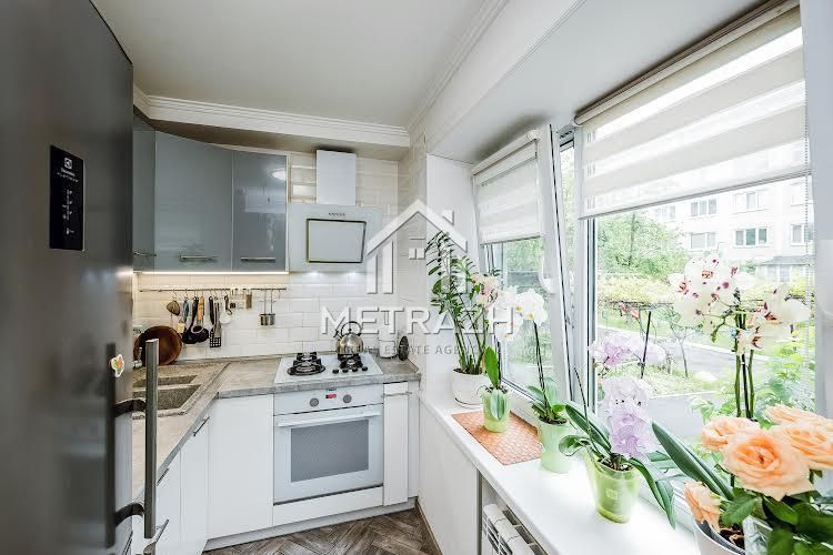 Чудова 1к квартира вул Кубанської України 19 Київ - зображення 4