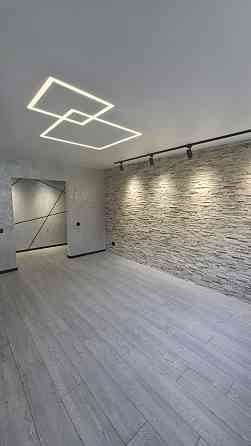 Продам 3 комнатную квартиру 2 этаж с Ремонтом,  можно под "Сертификат" Каменское (Запорожская обл.)