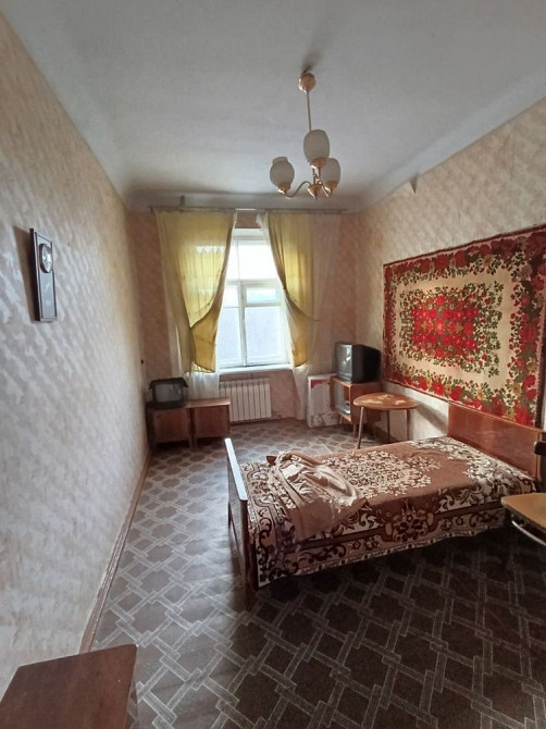 Крупногабаритная 2х комнатная квартира, пр. Аношкина Каменское (Запорожская обл.) - изображение 1