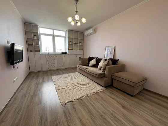 Продам 2-к квартиру ЖК Малахіт вул. Богданівська 7-А, метро Вокзальна Київ